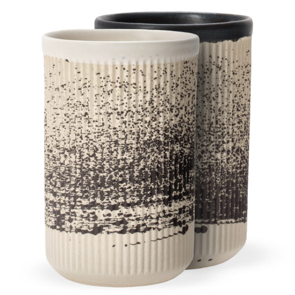 FÓBE ceramics glitch withe